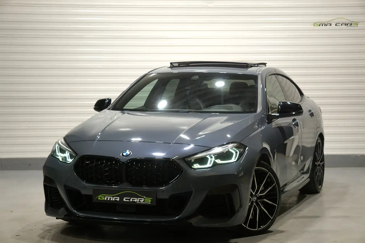 BMW 235